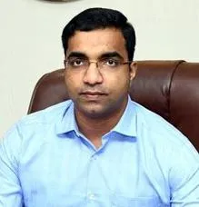  Transfer to flying officer threatened by Minister Kadampur Raju! - Injustice committed by the Election Commission!